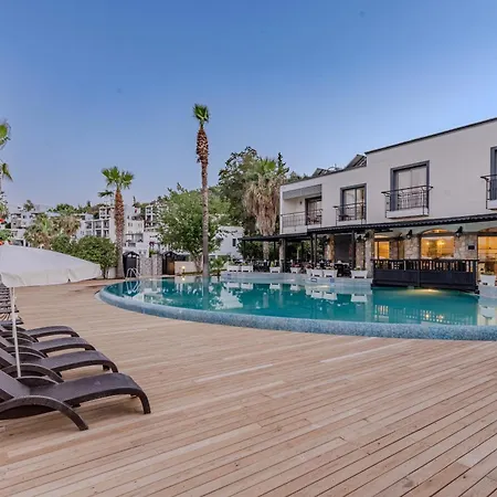 Hotell Amilla 4*