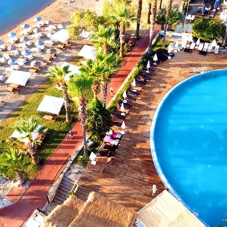 Otel Amilla 4*